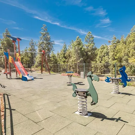 아파트 Mijas Gem With Terrace, Pool & Parking Rems