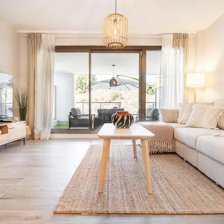 Mijas Gem With Terrace, Pool & Parking Rems El Faro