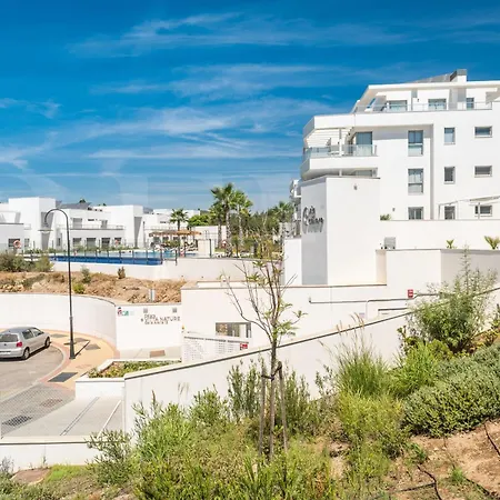 Mijas Gem With Terrace, Pool & Parking Rems